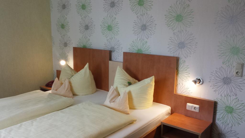 Hotel Krone Ruedesheim Rüdesheim am Rhein Extérieur photo