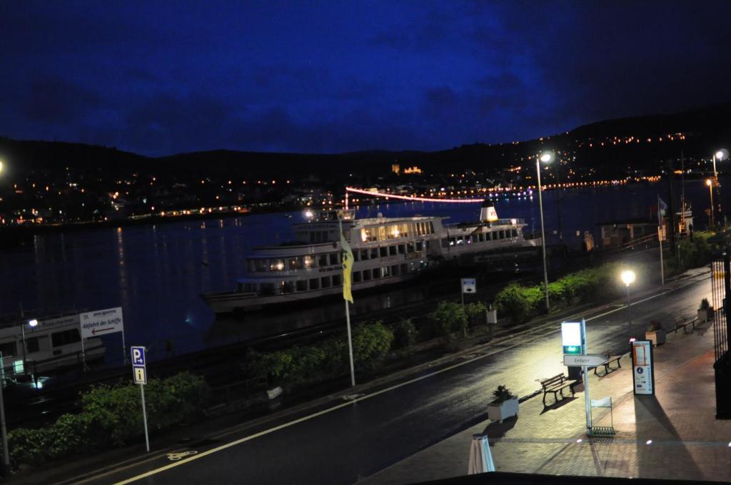 Hotel Krone Ruedesheim Rüdesheim am Rhein Extérieur photo